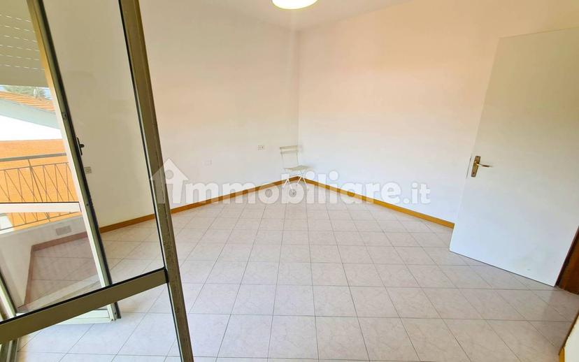 Trilocale via Filippo Turati, Cermenate — foto 10 di 24