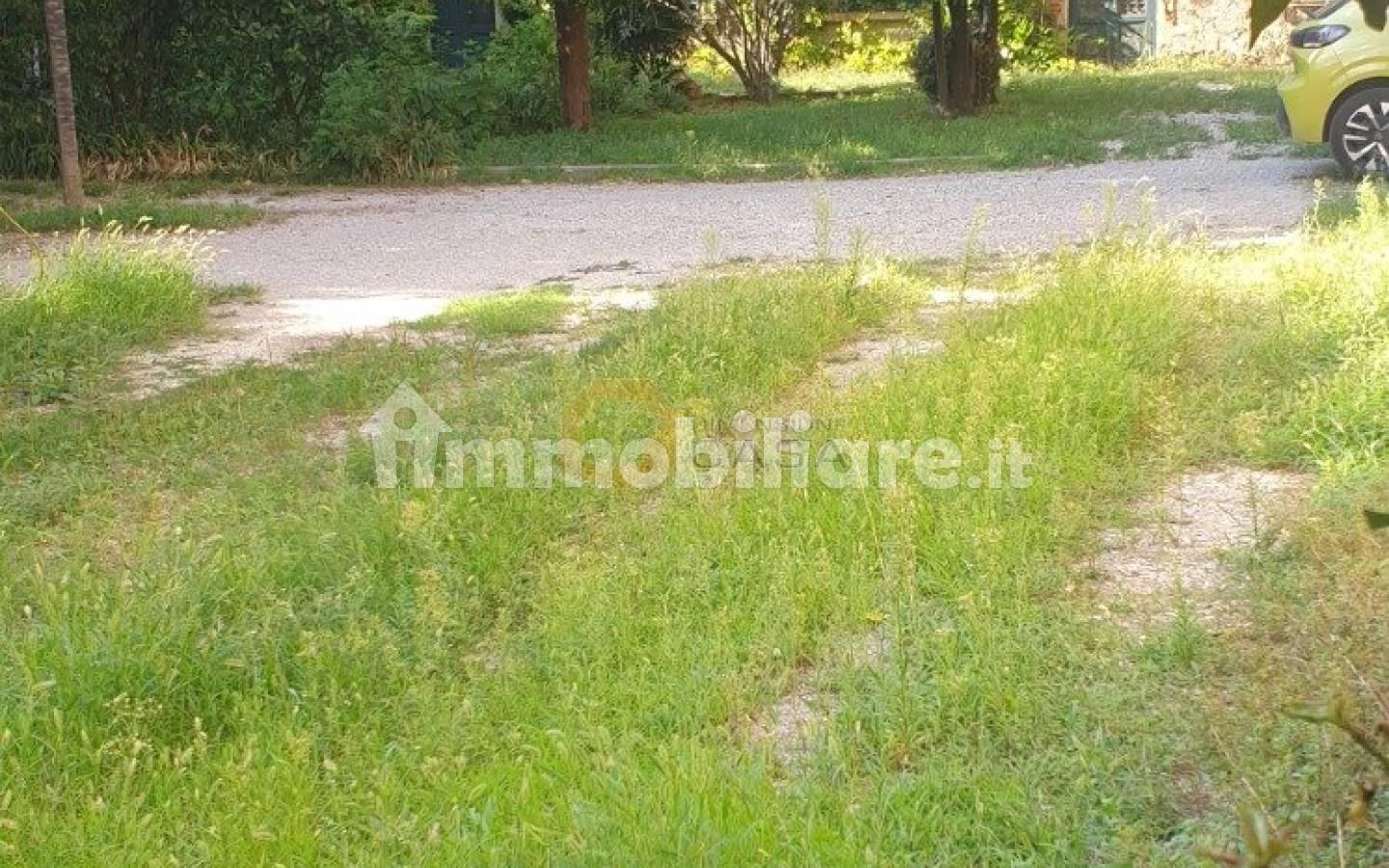 Trilocale via Gerardi 14, Lonato, Lonato del Garda