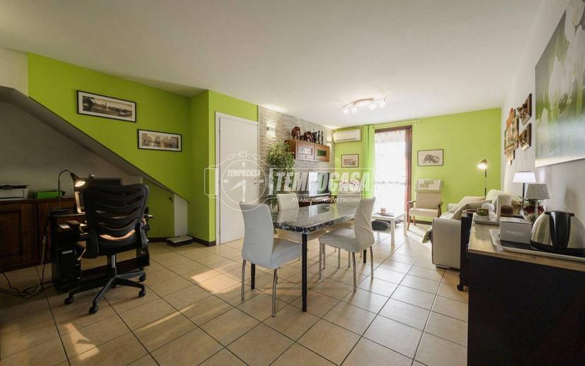 Trilocale via Chinnici 6, Centro, Correggio — foto 27 di 36