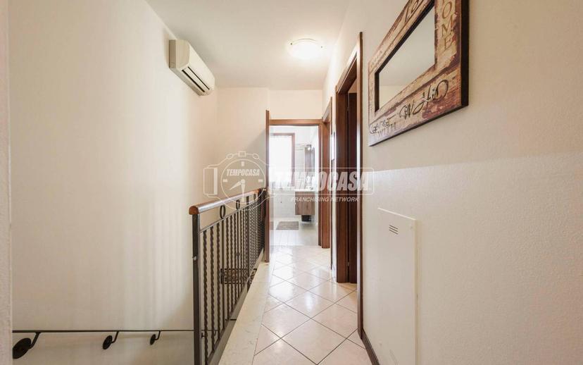 Trilocale via Chinnici 6, Centro, Correggio — foto 12 di 36