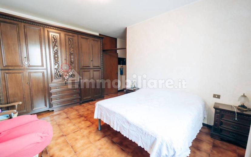 Villa bifamiliare via Martiri della Cagnola, Centro, Montanaso Lombardo — foto 8 di 33