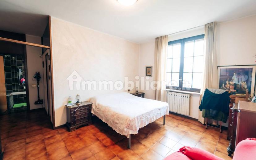 Villa bifamiliare via Martiri della Cagnola, Centro, Montanaso Lombardo — foto 14 di 33