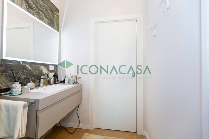Trilocale nuovo, primo piano, Crema — foto 14 di 24