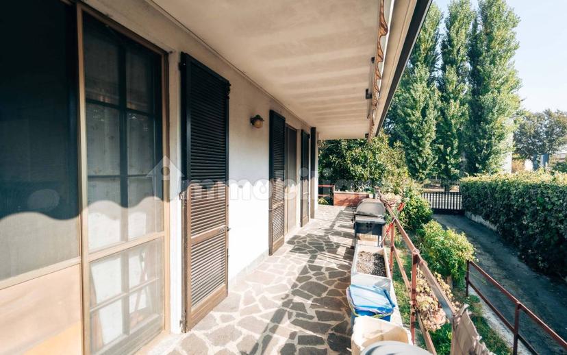 Villa bifamiliare via Martiri della Cagnola, Centro, Montanaso Lombardo — foto 4 di 33