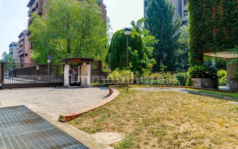 Attico via Don Luigi Sturzo 11, Parco, Monza — foto 11 di 60