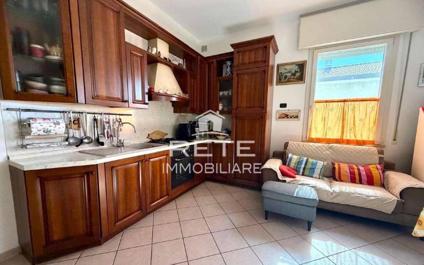Bilocale buono stato, piano rialzato, Bellaria-Igea Marina — foto 7 di 9