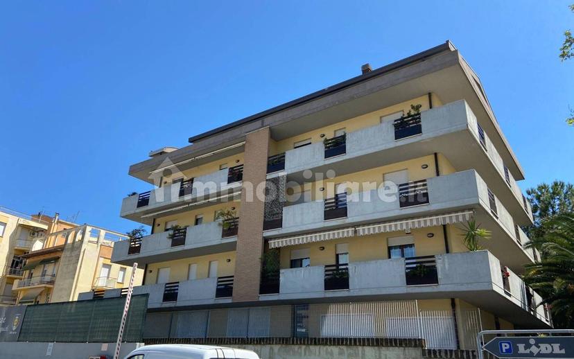 Trilocale via del Santuario 181, Colli Innamorati - Madonna, Pescara — foto 2 di 8