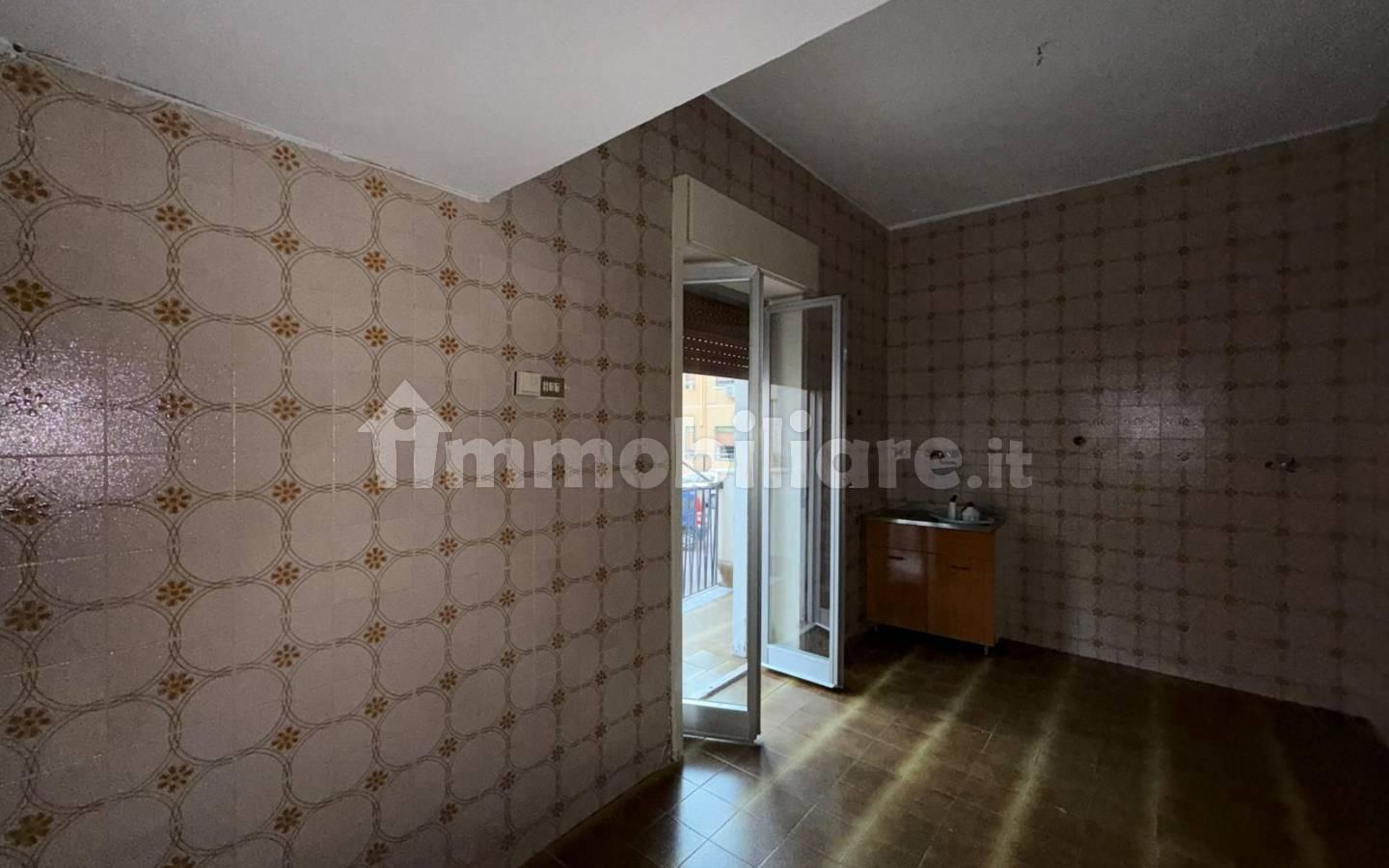 Trilocale via Giuseppe Toniolo 1, Centro, Caltanissetta