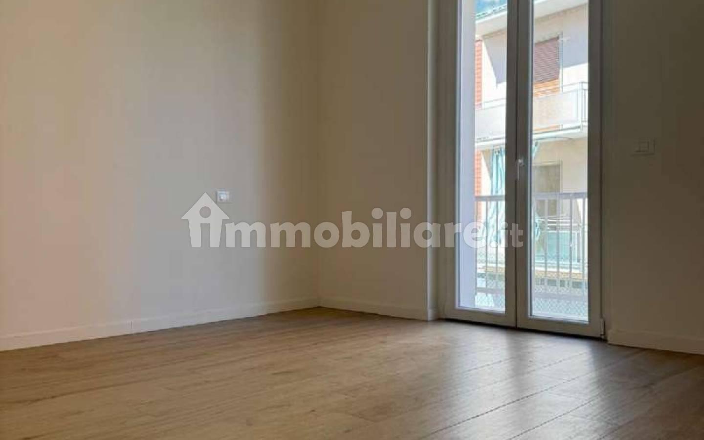 Trilocale nuovo, piano terra, Zona 2000, Piacenza
