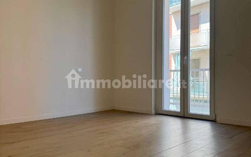 Trilocale nuovo, piano terra, Zona 2000, Piacenza