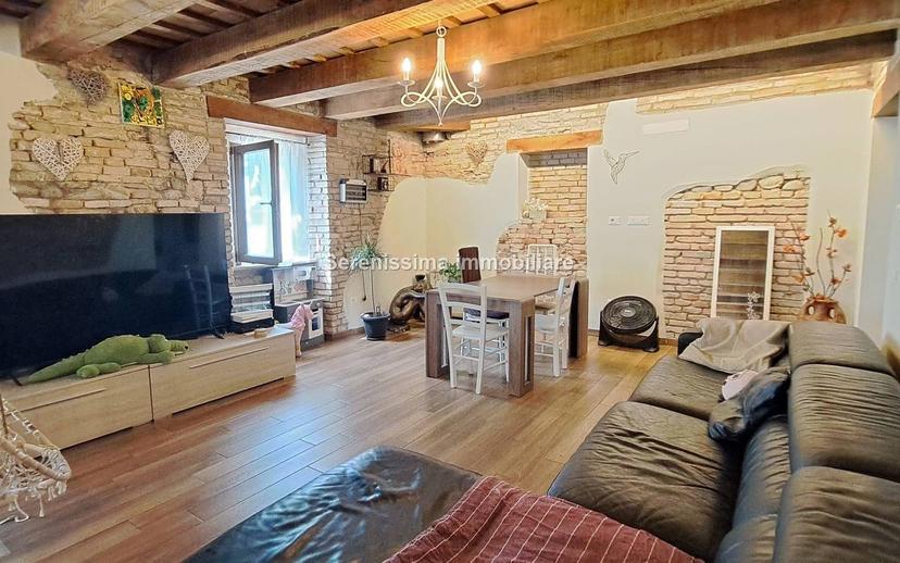 Rustico corso 21 Gennaio, Montecchio, Vallefoglia — foto 19 di 28