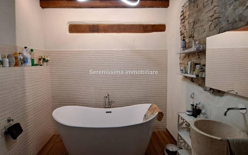 Rustico corso 21 Gennaio, Montecchio, Vallefoglia — foto 15 di 28