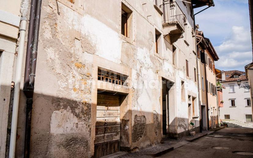 Bilocale Riva San Nicolò, 48, Centro, Belluno — foto 10 di 19
