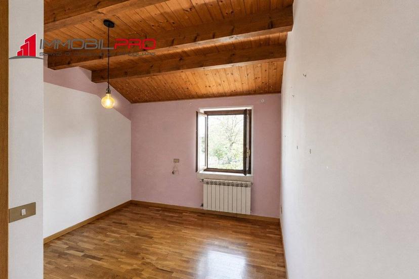 Villa bifamiliare via Verlata, 26/A, Rozzampia, Thiene — foto 22 di 39
