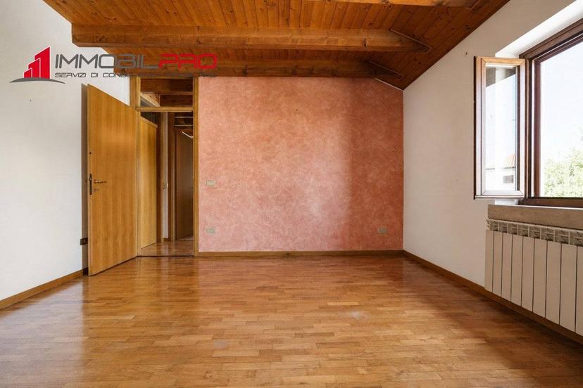 Villa bifamiliare via Verlata, 26/A, Rozzampia, Thiene — foto 36 di 39