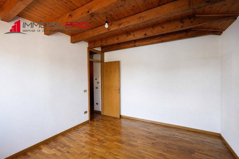 Villa bifamiliare via Verlata, 26/A, Rozzampia, Thiene — foto 31 di 39
