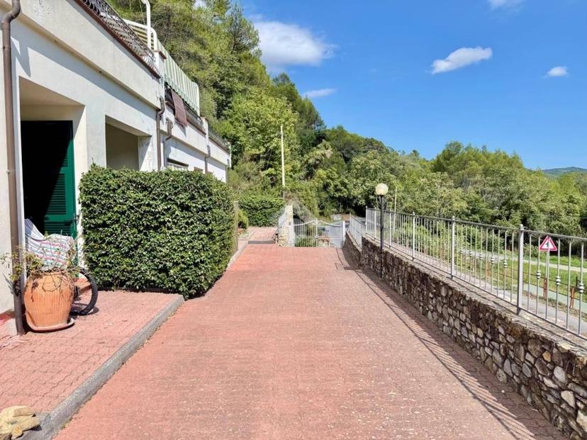 Bilocale frazione Bossaneto 45, Stellanello — foto 19 di 23