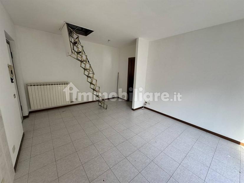 Bilocale via tonio da belledo, Belledo, Lecco — foto 4 di 14