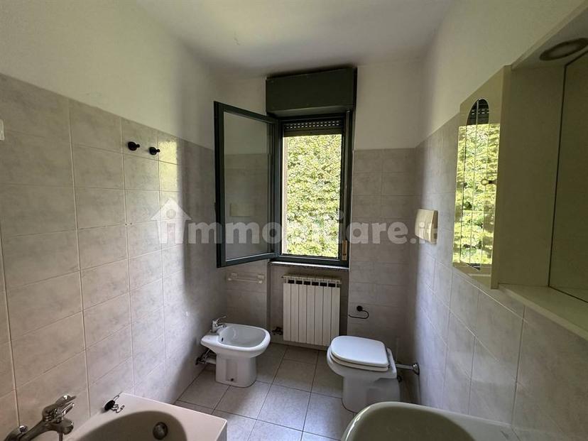 Bilocale via tonio da belledo, Belledo, Lecco — foto 9 di 14
