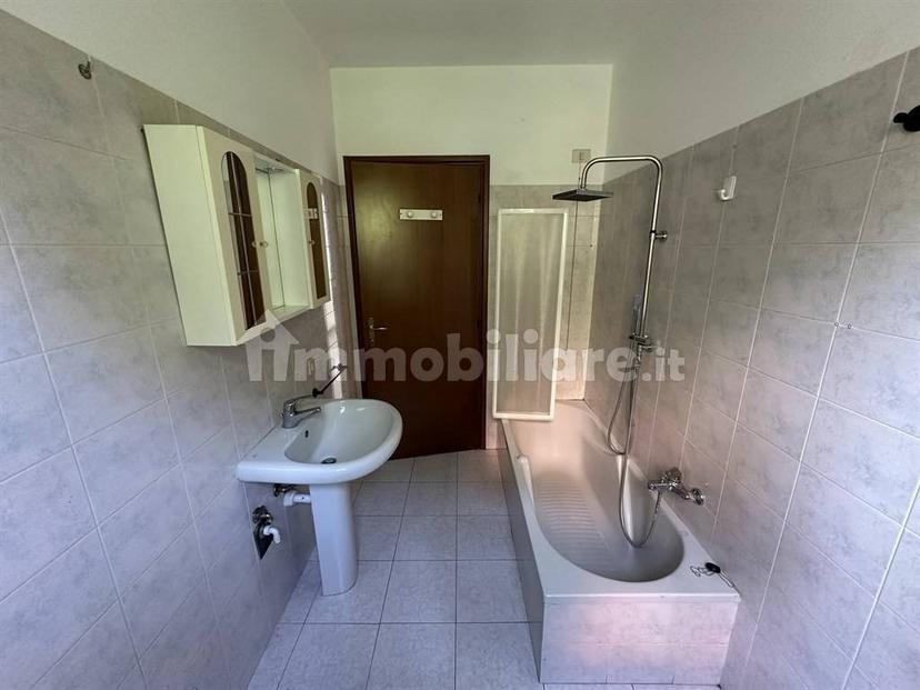 Bilocale via tonio da belledo, Belledo, Lecco — foto 6 di 14