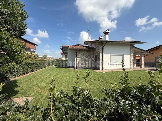 Villa unifamiliare, ottimo stato, 325 m², Centro, Ghisalba — foto 32 di 43