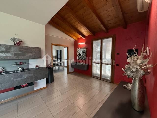 Villa unifamiliare, ottimo stato, 325 m², Centro, Ghisalba — foto 35 di 43