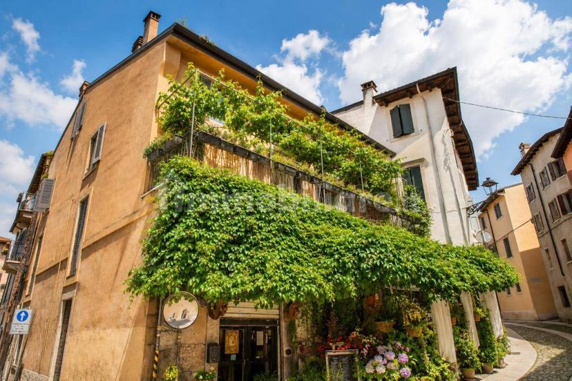 Trilocale via Fontanelle Santo Stefano   7, Veronetta, Verona — foto 22 di 22