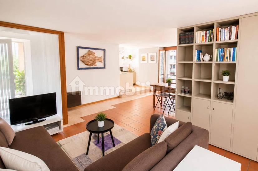 Trilocale via Fontanelle Santo Stefano   7, Veronetta, Verona — foto 13 di 22