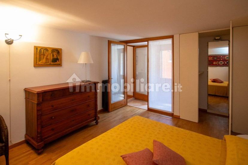 Trilocale via Fontanelle Santo Stefano   7, Veronetta, Verona — foto 3 di 22