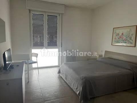 Stanza in affitto in appartamento via A. Gramsci, 58, Cardano al Campo — foto 9 di 9
