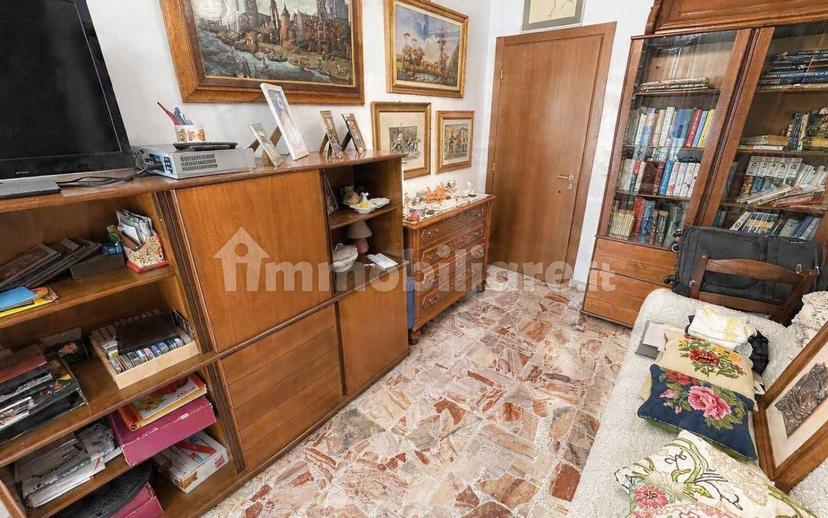 Trilocale corso Marcello Prestinari 125, Semicentro, Vercelli — foto 6 di 23