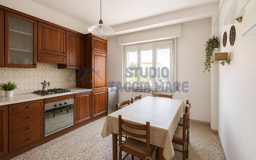 Trilocale Strada Statale 1, Riva Ligure — foto 2 di 8