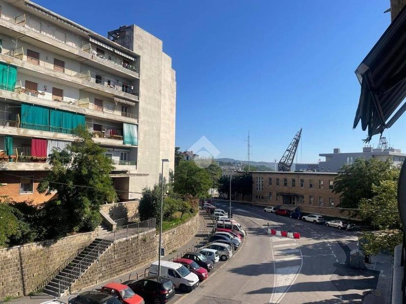 Monolocale via bartolomeo d' alviano 13, Chiarbola - Ponziana, Trieste — foto 2 di 12