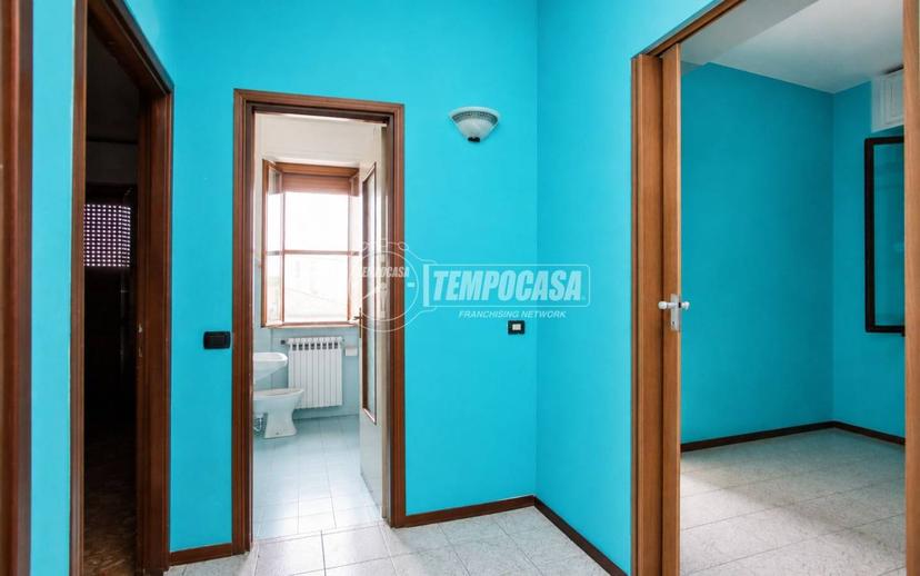 Trilocale via Arno, Centro, Trecate — foto 9 di 24
