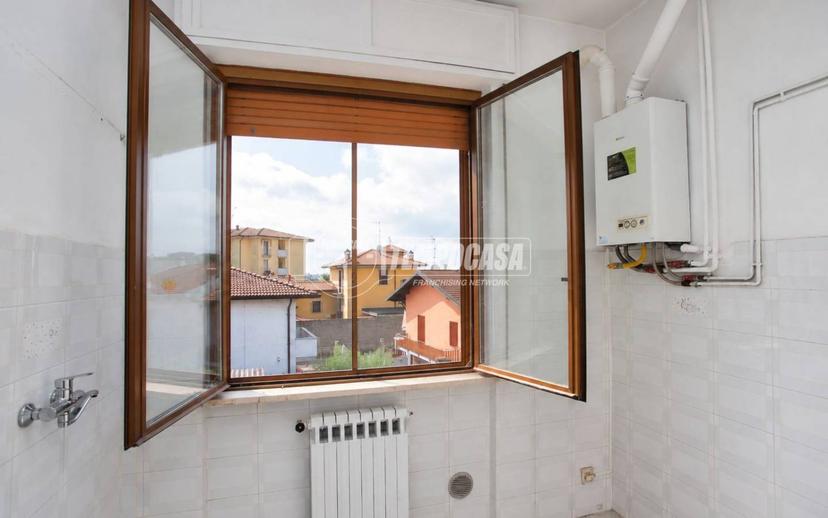 Trilocale via Arno, Centro, Trecate — foto 22 di 24