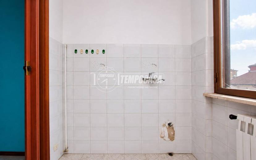 Trilocale via Arno, Centro, Trecate — foto 15 di 24