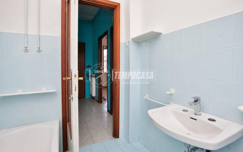 Trilocale via Arno, Centro, Trecate — foto 11 di 24