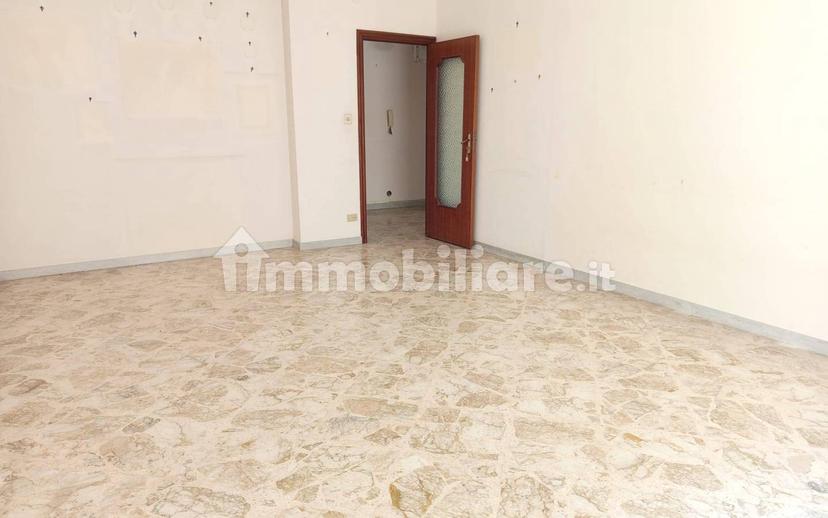 Quadrilocale via Silvio Pellico, Centro, Bitonto — foto 2 di 13