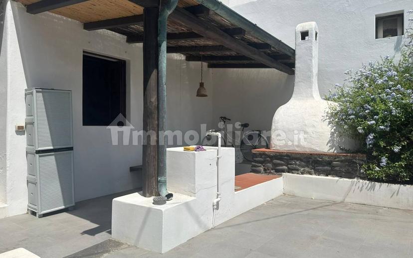 Villa unifamiliare via Rinella, Stromboli, Lipari — foto 11 di 48