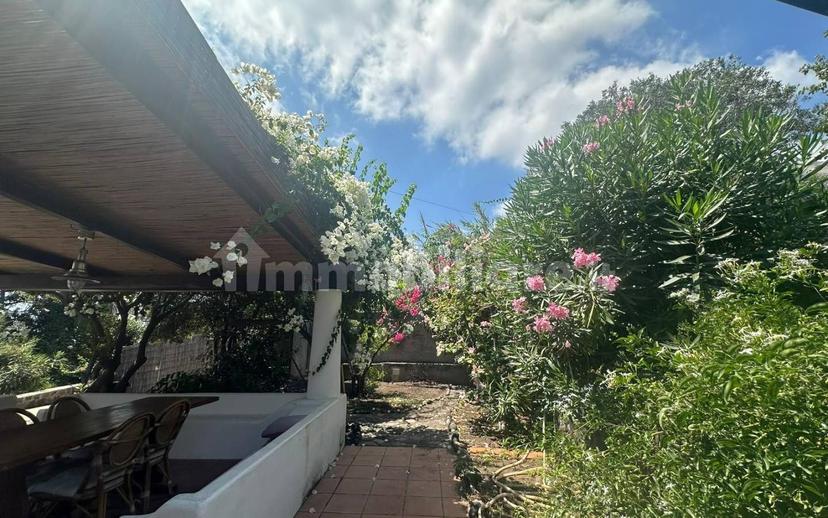 Villa unifamiliare via Rinella, Stromboli, Lipari — foto 46 di 48