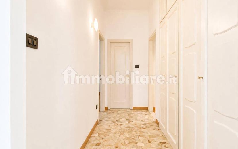 Quadrilocale Contra' delle Chioare, 13, Centro Storico, Vicenza — foto 6 di 31
