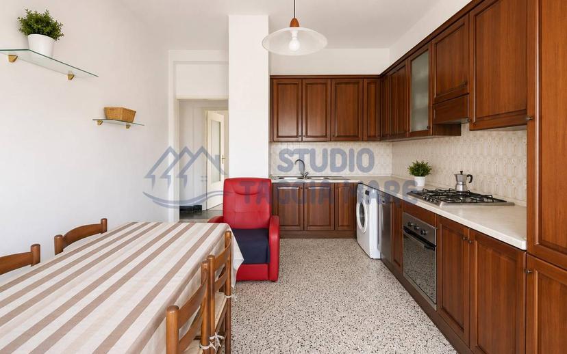 Trilocale Strada Statale 1, Riva Ligure — foto 8 di 8