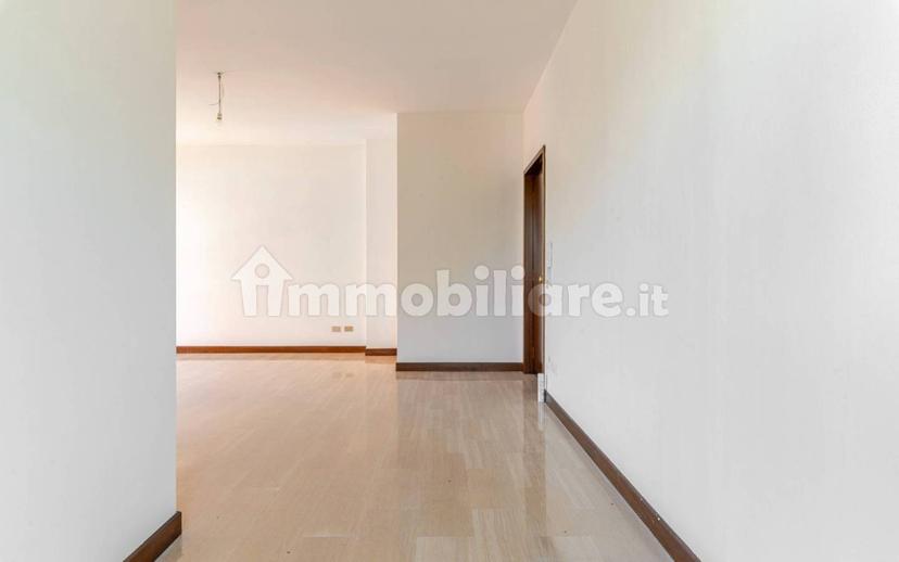 Attico via Don Luigi Sturzo 11, Parco, Monza — foto 25 di 33