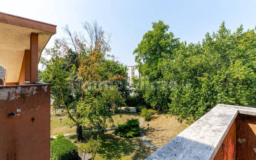 Attico via Don Luigi Sturzo 11, Parco, Monza — foto 2 di 33