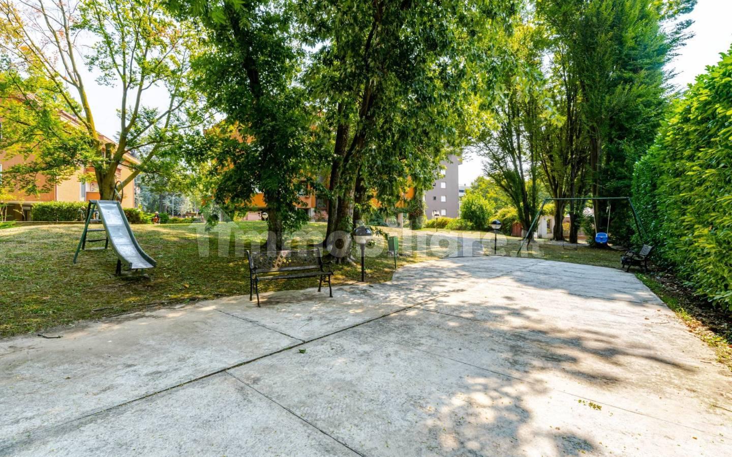 Attico via Don Luigi Sturzo 11, Parco, Monza