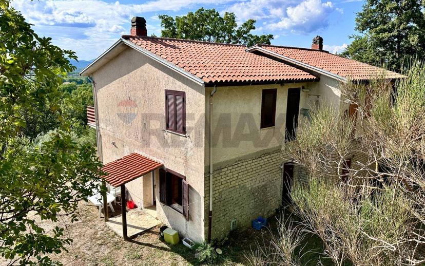 Villa bifamiliare, buono stato, 228 m², Oliveto, Torricella in Sabina — foto 32 di 51