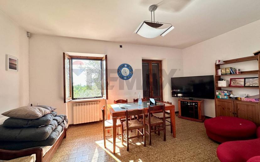 Villa bifamiliare, buono stato, 228 m², Oliveto, Torricella in Sabina — foto 8 di 51