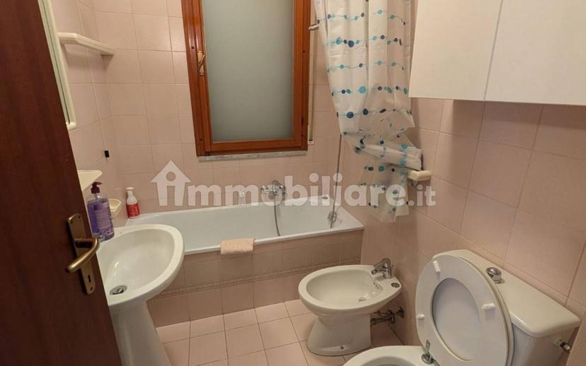 Bilocale via Giuseppe Garibaldi 91, Marina di Carrara, Carrara — foto 4 di 4