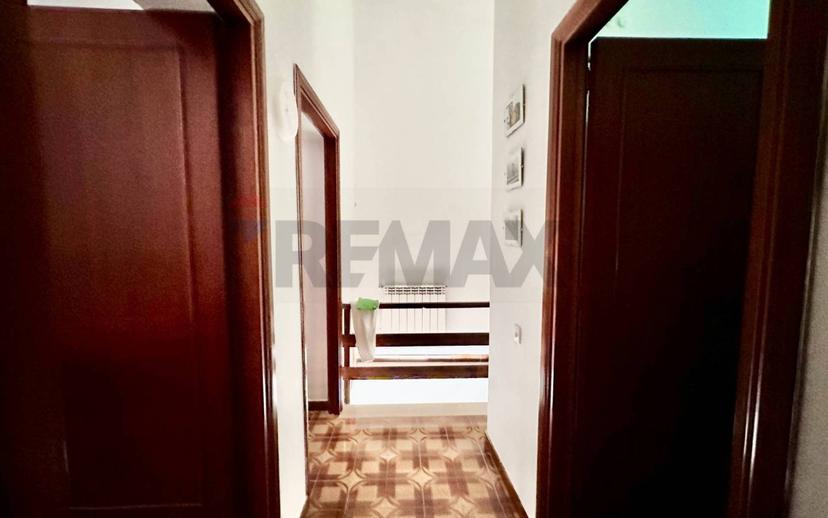 Villa bifamiliare, buono stato, 228 m², Oliveto, Torricella in Sabina — foto 5 di 51