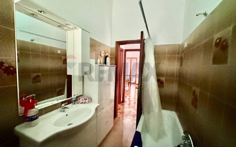 Villa bifamiliare, buono stato, 228 m², Oliveto, Torricella in Sabina — foto 13 di 51